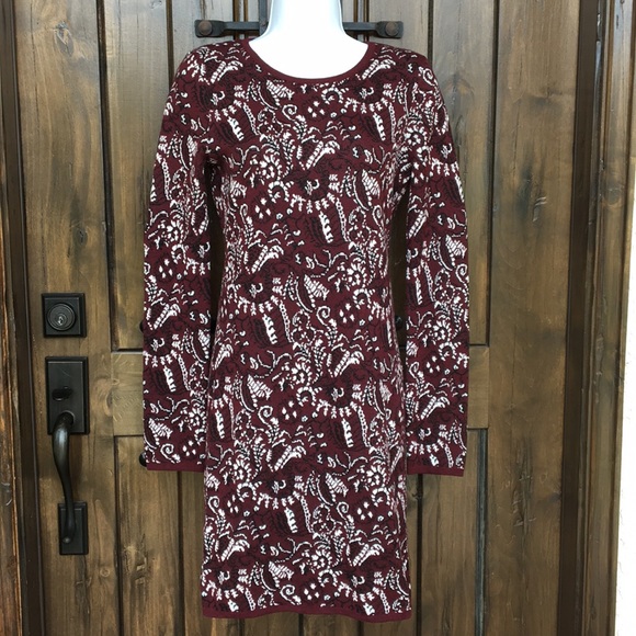 Willow & Clay Dresses & Skirts - Willow & Clay Paisley Sweater Dress S
